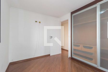 Apartamento à venda com 107m², 4 quartos e 2 vagasQuarto 3