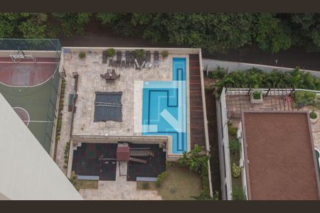 Apartamento à venda com 107m², 4 quartos e 2 vagasÁrea comum - Piscina