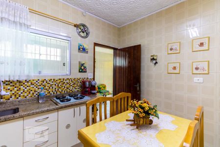 Casa à venda com 70m², 2 quartos e 2 vagasCozinha