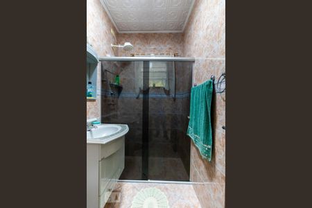 Casa à venda com 70m², 2 quartos e 2 vagasBanheiro