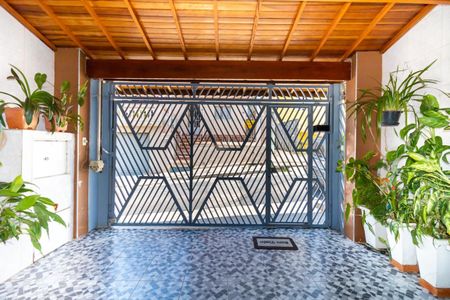 Casa à venda com 70m², 2 quartos e 2 vagasGaragem