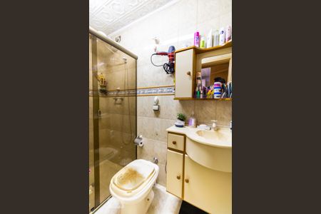 Casa à venda com 70m², 2 quartos e 2 vagasBanheiro da Suíte