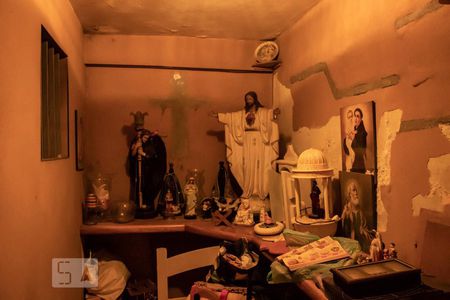 Casa à venda com 175m², 6 quartos e 5 vagasDormitório 3