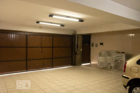 Casa à venda com 175m², 6 quartos e 5 vagasGaragem