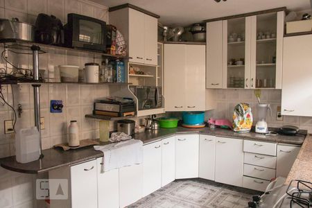 Casa à venda com 175m², 6 quartos e 5 vagasCozinha