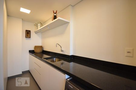 Área de serviço de apartamento para alugar com 1 quarto, 101m² em Sumarezinho, São Paulo