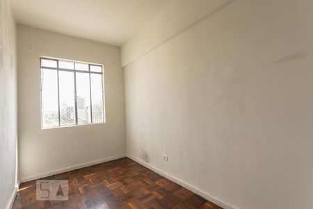 Quarto 1 de apartamento para alugar com 2 quartos, 71m² em Centro, Curitiba