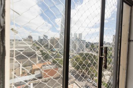 Quarto 1 de apartamento para alugar com 2 quartos, 71m² em Centro, Curitiba