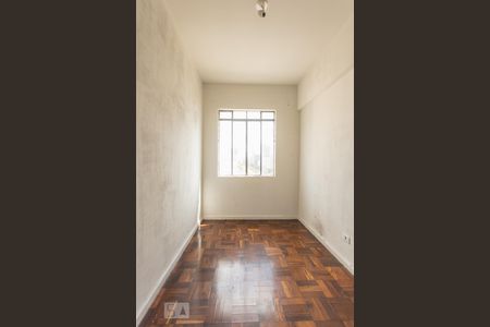 Quarto 1 de apartamento para alugar com 2 quartos, 71m² em Centro, Curitiba