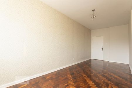 Sala de apartamento para alugar com 2 quartos, 71m² em Centro, Curitiba