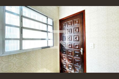 Despensa de casa à venda com 3 quartos, 181m² em Jardim Santa Mena, Guarulhos