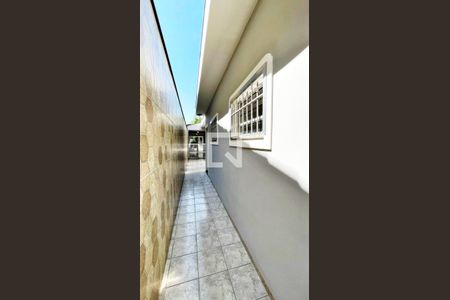 Área Externa de casa à venda com 3 quartos, 181m² em Jardim Santa Mena, Guarulhos