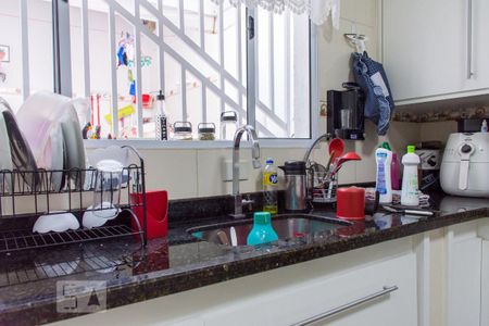 Casa à venda com 173m², 3 quartos e 2 vagasCozinha