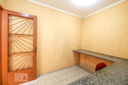 Casa para alugar com 140m², 2 quartos e 1 vaga Casa para alugar com 140m², 2 quartos e 1 vagaQuarto de serviço