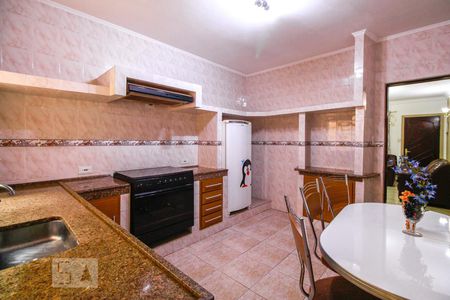 Cozinha de casa para alugar com 2 quartos, 140m² em Vila Prudente, São Paulo