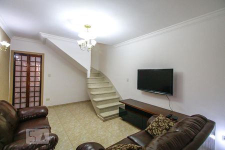 Sala de casa para alugar com 2 quartos, 140m² em Vila Prudente, São Paulo