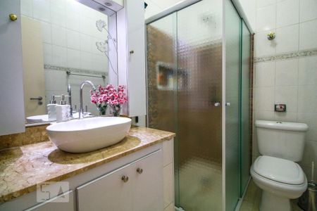 Casa para alugar com 140m², 2 quartos e 1 vaga Casa para alugar com 140m², 2 quartos e 1 vagaBanheiro