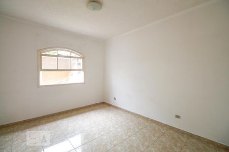 Casa para alugar com 140m², 2 quartos e 1 vaga Casa para alugar com 140m², 2 quartos e 1 vagaQuarto 1