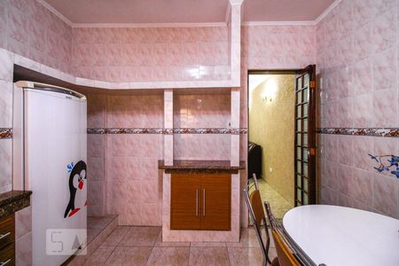 Cozinha de casa para alugar com 2 quartos, 140m² em Vila Prudente, São Paulo