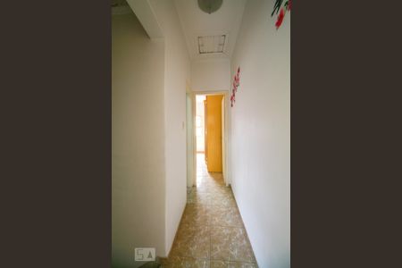 Casa para alugar com 140m², 2 quartos e 1 vaga Casa para alugar com 140m², 2 quartos e 1 vagaCorredor