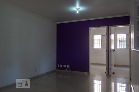 Apartamento para alugar com 55m², 2 quartos e sem vagaSala