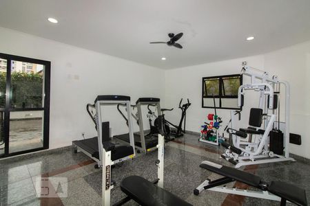 Apartamento para alugar com 41m², 1 quarto e 2 vagas Apartamento para alugar com 41m², 1 quarto e 2 vagasÁrea comum - Academia