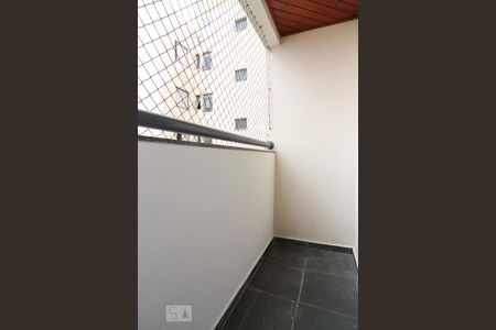 Varanda de apartamento à venda com 2 quartos, 70m² em Vila dos Remedios, São Paulo