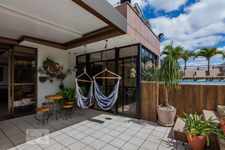 Apartamento à venda com 400m², 4 quartos e 5 vagasVaranda