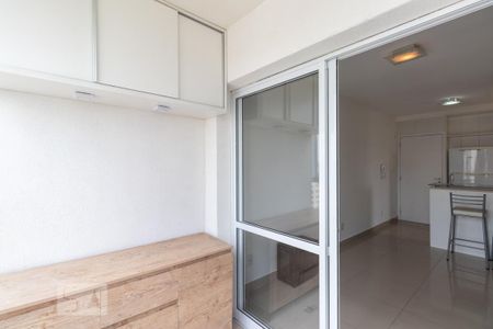 Apartamento para alugar com 39m², 1 quarto e 1 vaga Apartamento para alugar com 39m², 1 quarto e 1 vagaVaranda