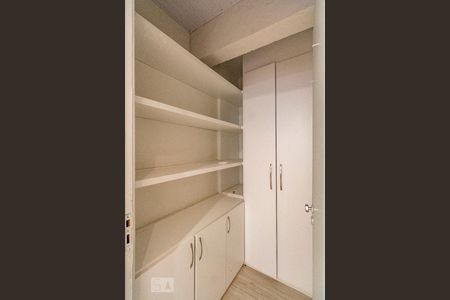 Casa para alugar com 100m², 2 quartos e 1 vagaQuarto