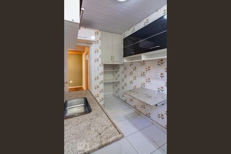 Casa para alugar com 100m², 2 quartos e 1 vagaCozinha