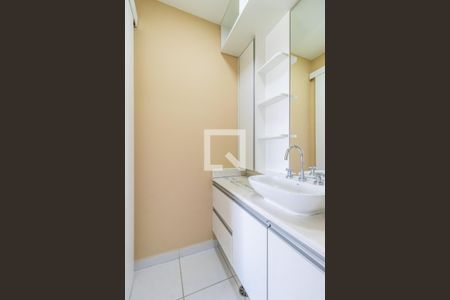 Banheiro de apartamento para alugar com 1 quarto, 43m² em Melville Empresarial Ii, Barueri