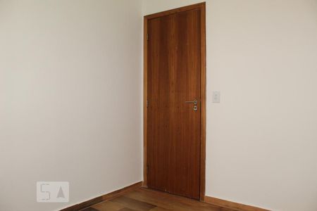 Quarto 2 de apartamento para alugar com 2 quartos, 80m² em Alphaville Industrial, Barueri