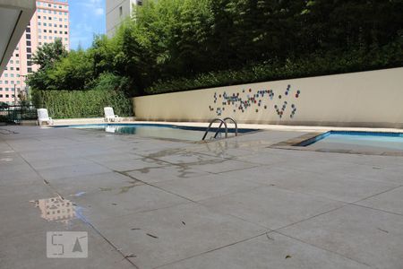 Apartamento para alugar com 80m², 2 quartos e 1 vagaPiscina