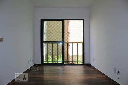 Sala de apartamento para alugar com 2 quartos, 80m² em Alphaville Industrial, Barueri