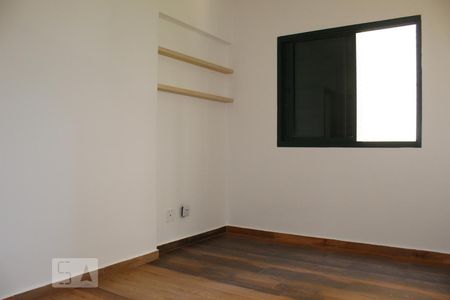 Quarto 1 de apartamento para alugar com 2 quartos, 80m² em Alphaville Industrial, Barueri