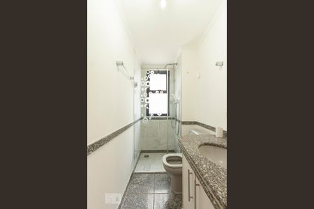 Apartamento à venda com 250m², 3 quartos e 4 vagasBanheiro