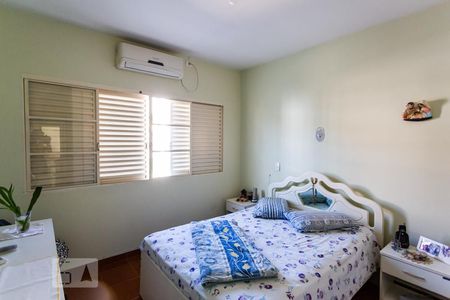 Suite de casa para alugar com 3 quartos, 150m² em Vila Sao Luis(zona Oeste), São Paulo
