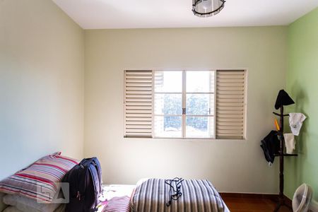 Casa à venda com 150m², 3 quartos e 2 vagasQuarto 2