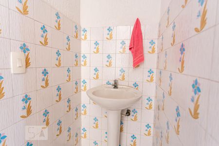 Casa à venda com 150m², 3 quartos e 2 vagasBanheiro de Serviço