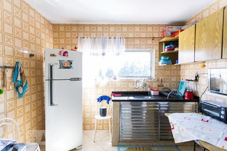 Casa à venda com 150m², 3 quartos e 2 vagasCozinha