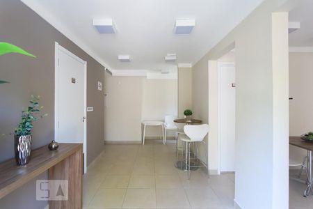 Apartamento à venda com 42m², 2 quartos e sem vagaÁrea comum - Salão de festas