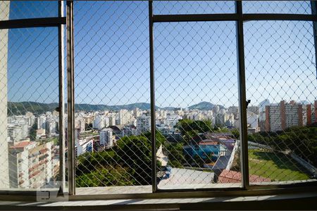 Apartamento à venda com 66m², 2 quartos e 1 vagaVista da Sala