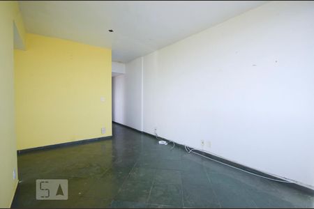 Sala de apartamento à venda com 2 quartos, 66m² em Santa Rosa, Niterói