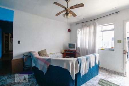 Sala de casa à venda com 3 quartos, 280m² em Vila Prudente, São Paulo