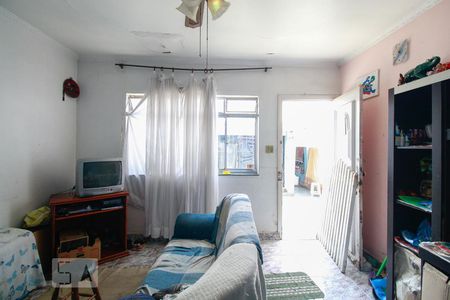 Sala de casa à venda com 3 quartos, 280m² em Vila Prudente, São Paulo