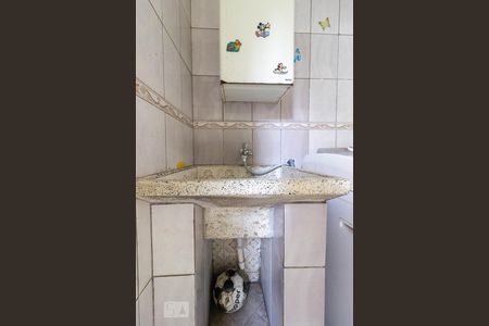 Casa à venda com 150m², 3 quartos e 2 vagasÁrea de Serviço