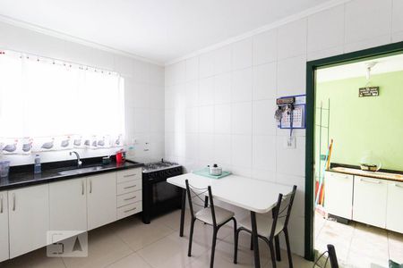 Casa à venda com 150m², 3 quartos e 2 vagasCozinha