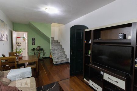 Sala de casa à venda com 3 quartos, 150m² em Vila Cruz das Almas, São Paulo