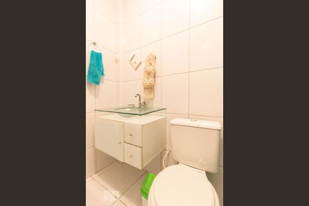 Casa à venda com 150m², 3 quartos e 2 vagasBanheiro